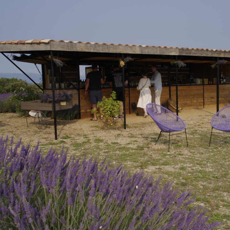 Cabane sur la route de Manosque